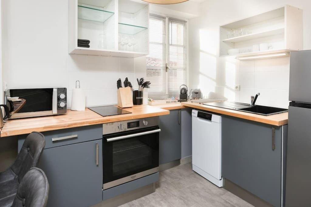 Apartament N3 Des Etudes Duplex Hypercentre Wifi Conciergeriedamecarcas Carcassonne Zewnętrze zdjęcie
