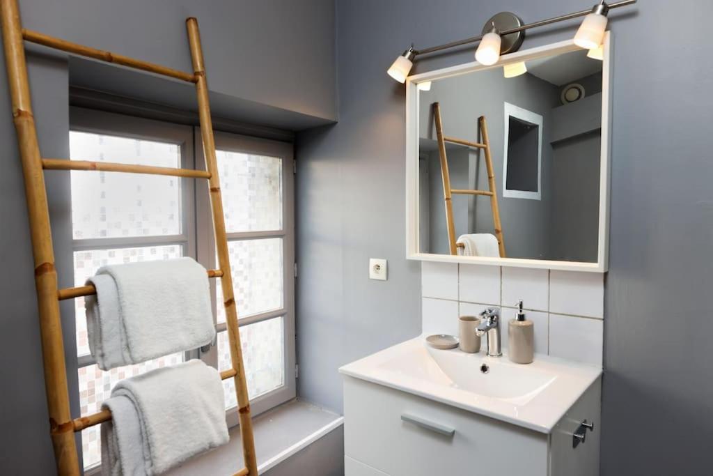 Apartament N3 Des Etudes Duplex Hypercentre Wifi Conciergeriedamecarcas Carcassonne Zewnętrze zdjęcie